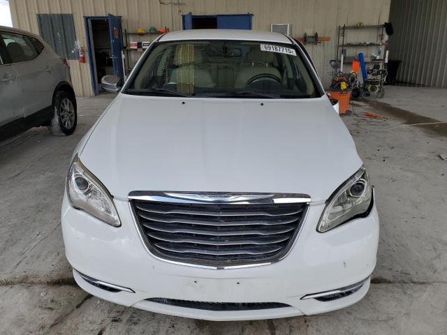 Photo 5 from auction – 2013 CHRYSLER 200 LIMITE with VIN 1C3CCBCG1DN524635