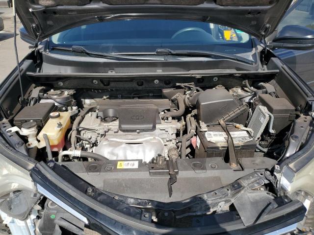Photo 12 from auction – 2017 TOYOTA RAV4 LE with VIN JTMBFREV9HJ714618