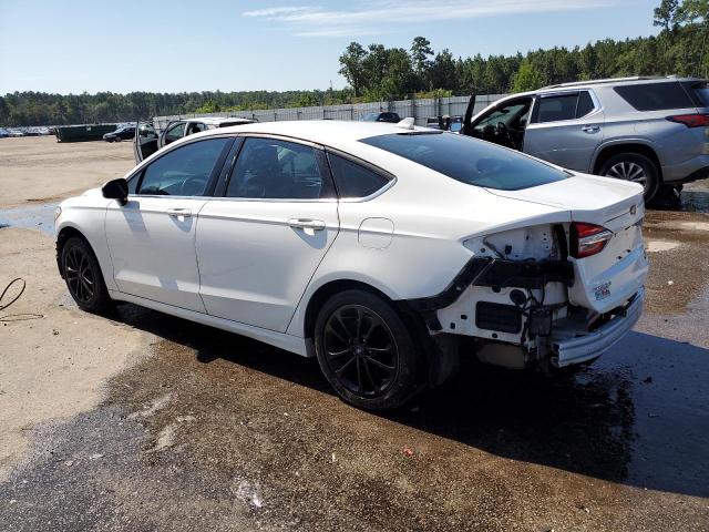 Photo 2 from auction – 2019 FORD FUSION SE with VIN 3FA6P0HD1KR193880