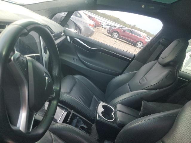 Photo 8 from auction – 2016 TESLA MODEL X with VIN 5YJXCBE45GF015070