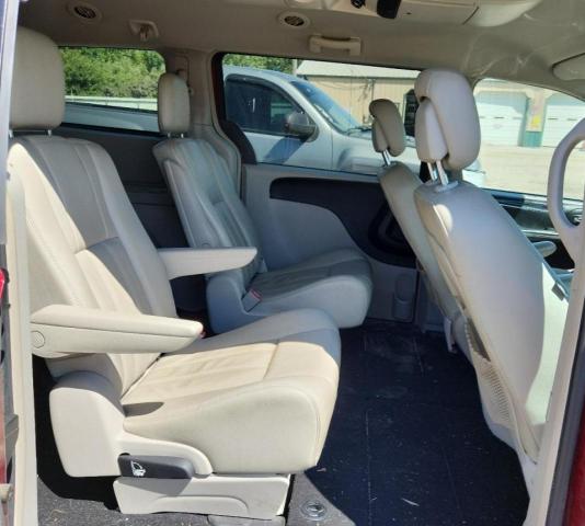 Photo 10 from auction – 2012 CHRYSLER TOWN & COU with VIN 2C4RC1BG0CR363651