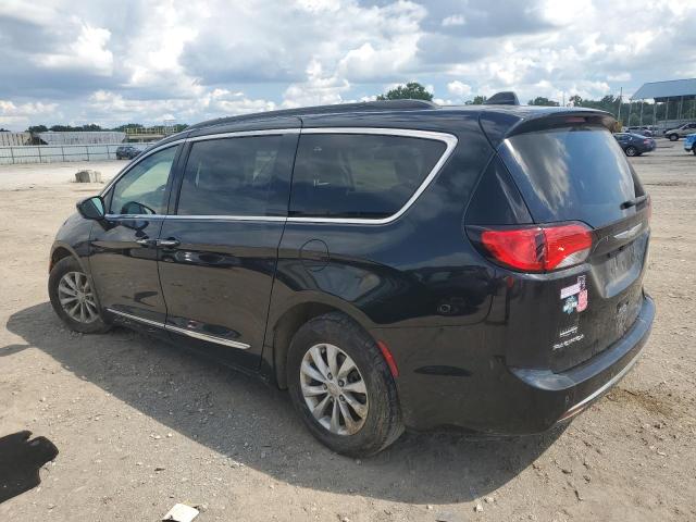 Photo 2 from auction – 2017 CHRYSLER PACIFICA TOURING L with VIN 2C4RC1BG3HR544069