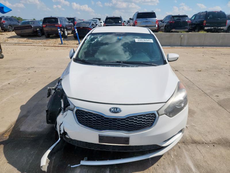 Photo 5 from auction – 2016 KIA FORTE LX with VIN KNAFK4A65G5606936