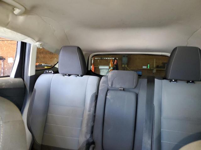 Photo 10 from auction – 2016 FORD ESCAPE SE with VIN 1FMCU9GX3GUB29406