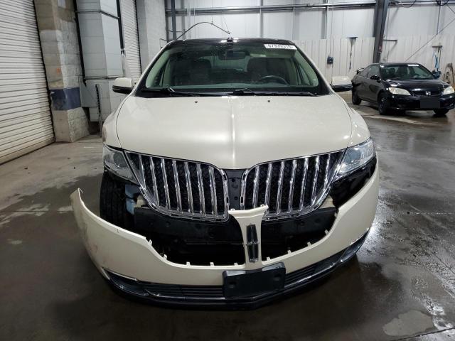 Photo 5 from auction – 2015 LINCOLN MKX with VIN 2LMDJ8JK4FBL27781