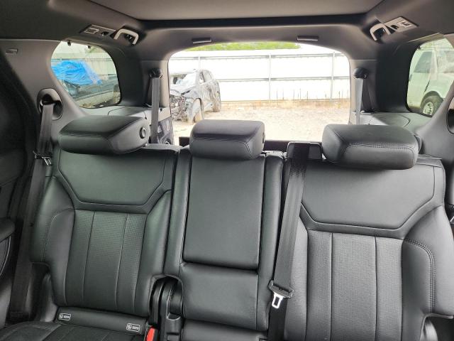Photo 10 from auction – 2017 LAND ROVER DISCOVERY with VIN SALRGBBV8HA040171