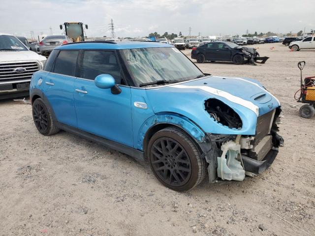 Снимка 4 от търг – 2017 MINI COOPER S с VIN WMWXU3C59H2D31980