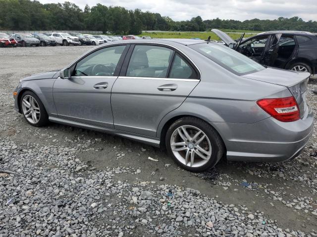 Photo 2 from auction – 2014 MERCEDES-BENZ C 250 with VIN WDDGF4HB2EA957750