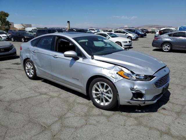 Photo 4 from auction – 2019 FORD FUSION SE with VIN 3FA6P0LU6KR118373