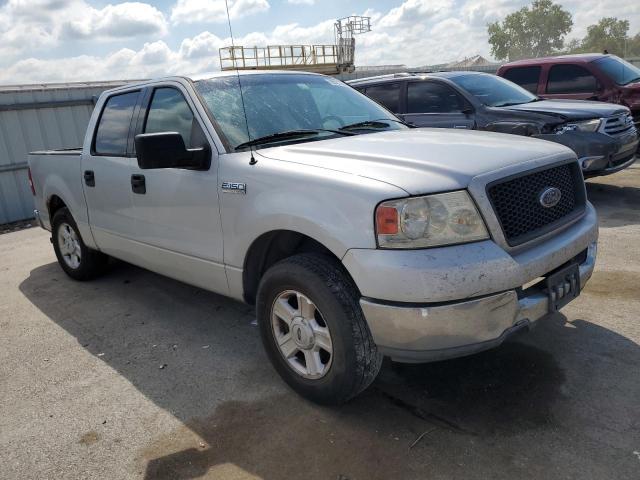 Photo 4 from auction – 2004 FORD F150 SUPERCREW with VIN 1FTRW12W74KC43103