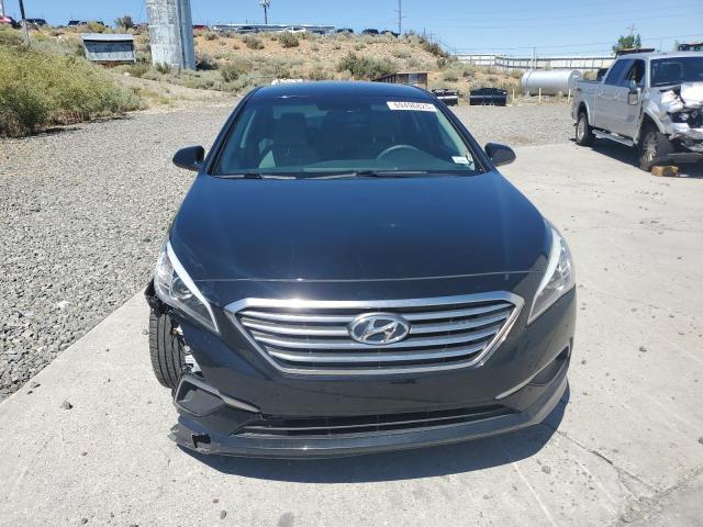 Photo 5 from auction – 2017 HYUNDAI SONATA SE with VIN 5NPE24AF2HH512237