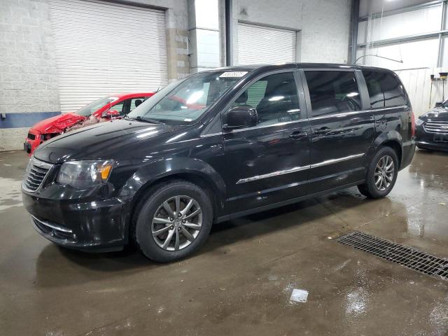 CHRYSLER TOWN & COU 2015 with VIN 2C4RC1HG8FR719971 - Photo from auction