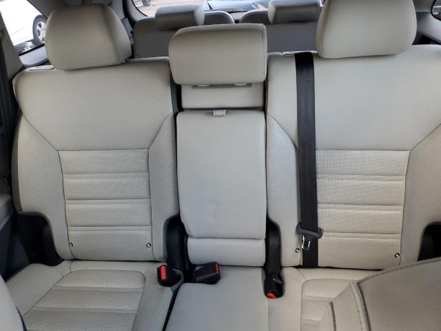 Photo 10 from auction – 2016 KIA SORENTO SX with VIN 5XYPK4A51GG124308