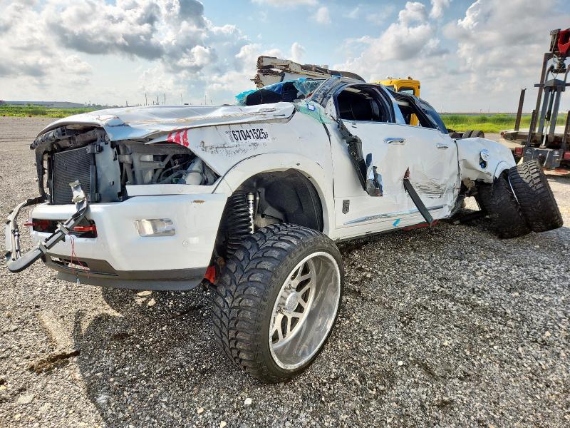 RAM 3500 LONGH 2018 with VIN 3C63RRNL2JG103466 - Photo from auction