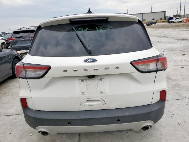 Photo 6 from auction – 2020 FORD ESCAPE TITANIUM with VIN 1FMCU0DZ9LUB66259