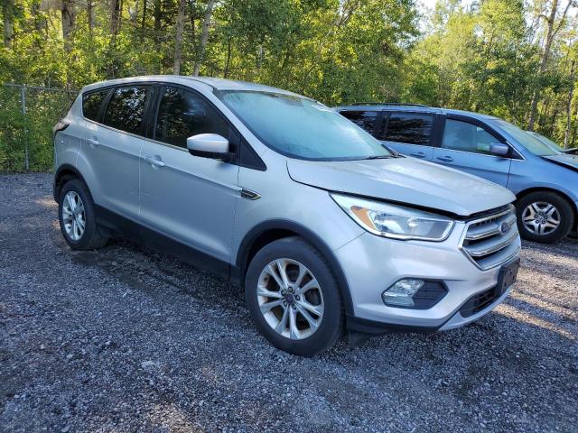 Photo 4 from auction – 2017 FORD ESCAPE SE with VIN 1FMCU0GD6HUA06623