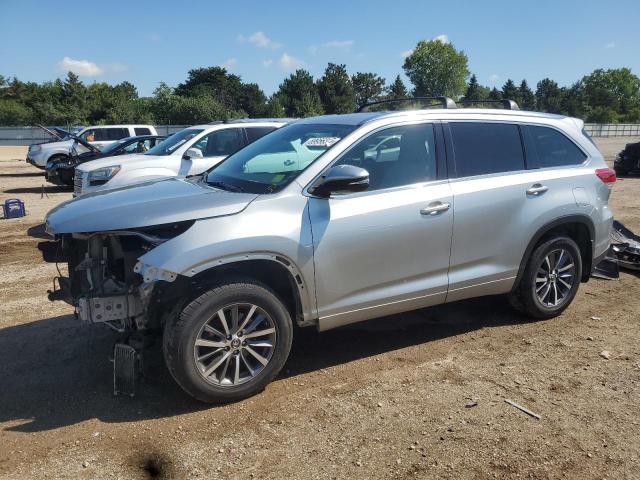 TOYOTA HIGHLANDER 2017 with VIN 5TDJZRFH1HS434304 - Photo from auction