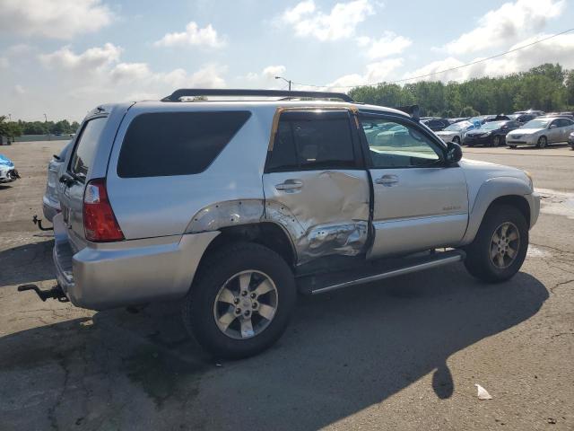 Photo 3 from auction – 2006 TOYOTA 4RUNNER SR5 with VIN JTEZT14R368009889