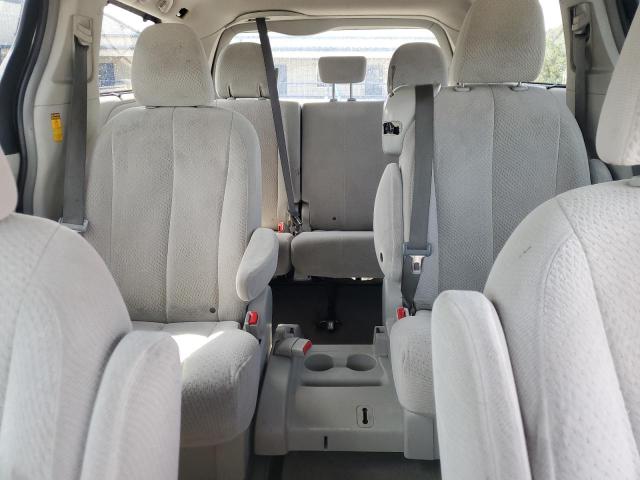 Photo 10 from auction – 2014 TOYOTA SIENNA LE with VIN 5TDKK3DCXES437212