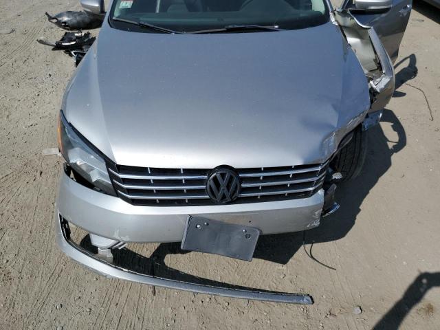 Photo 11 from auction – 2014 VOLKSWAGEN PASSAT with VIN 1VWCT7A39EC025181
