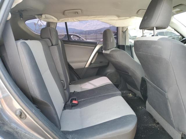 Photo 11 from auction – 2015 TOYOTA RAV4 LE with VIN JTMBFREV4FD126900
