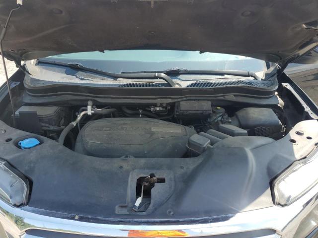 Photo 12 from auction – 2019 HONDA RIDGELINE with VIN 5FPYK3F56KB025370