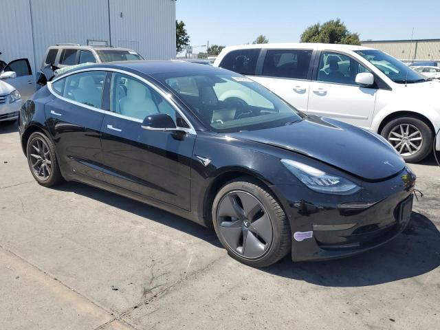 Photo 4 from auction – 2018 TESLA MODEL 3 with VIN 5YJ3E1EB7JF134599