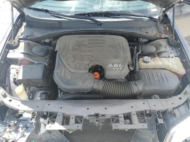 Photo 11 from auction – 2016 CHRYSLER 300 LIMITE with VIN 2C3CCAAG2GH190660
