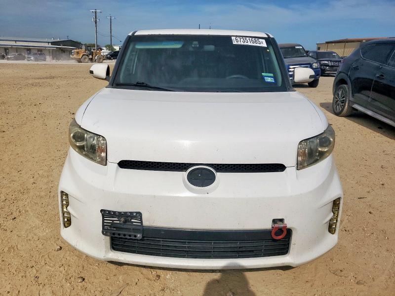 Photo 5 from auction – 2014 TOYOTA SCION XB with VIN JTLZE4FE4EJ055432
