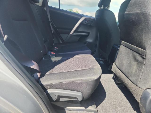 Photo 11 from auction – 2018 TOYOTA RAV4 LE with VIN JTMBFREV9JJ254916