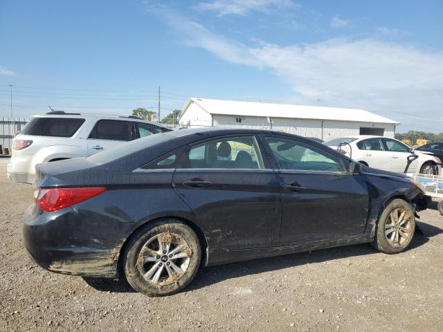 Photo 3 from auction – 2013 HYUNDAI SONATA SE with VIN 5NPEC4AC0DH609529