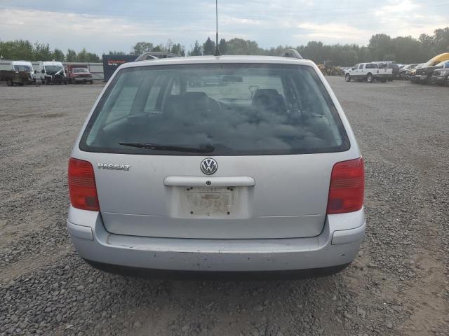 Photo 6 from auction – 2000 VOLKSWAGEN PASSAT GLS with VIN WVWNA23B9YE120891