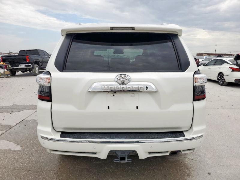 Photo 6 from auction – 2018 TOYOTA 4RUNNER SR with VIN JTEZU5JR3J5188325