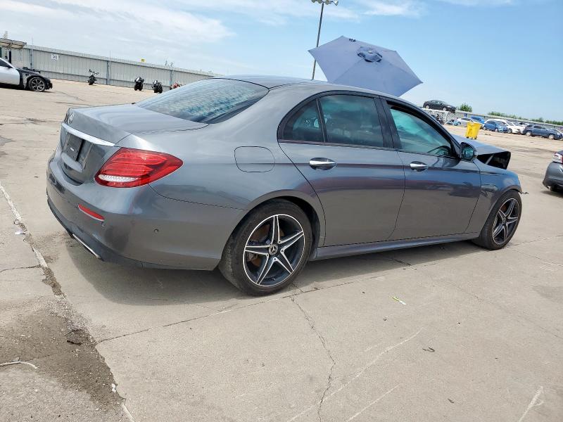 Photo 3 from auction – 2018 MERCEDES-BENZ E 300 with VIN WDDZF4JB8JA477922