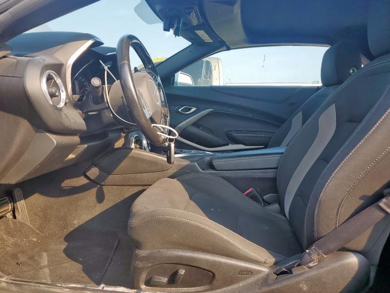 Photo 7 from auction – 2019 CHEVROLET CAMARO LS with VIN 1G1FB3DS1K0133556