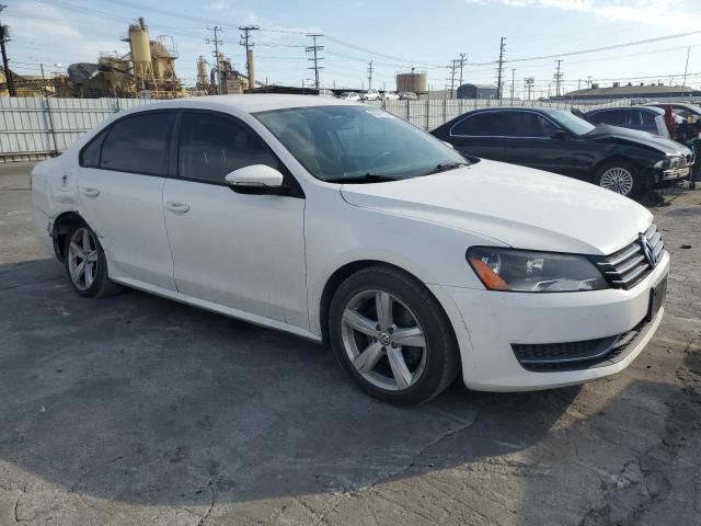 Photo 4 from auction – 2012 VOLKSWAGEN PASSAT S with VIN 1VWAP7A32CC073596