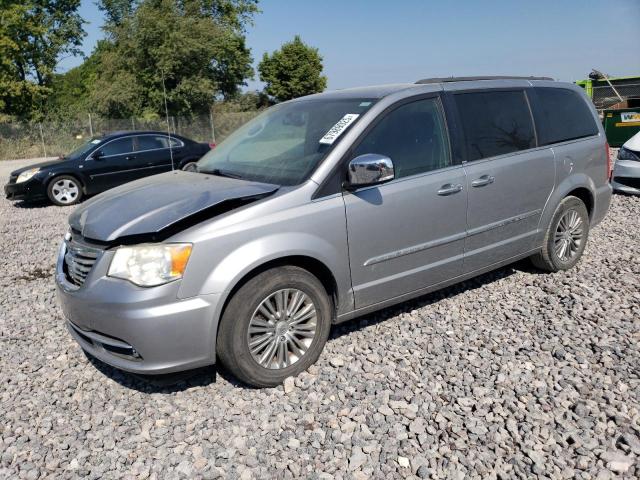 CHRYSLER TOWN & COU 2014 with VIN 2C4RC1CG4ER228822 - Photo from auction