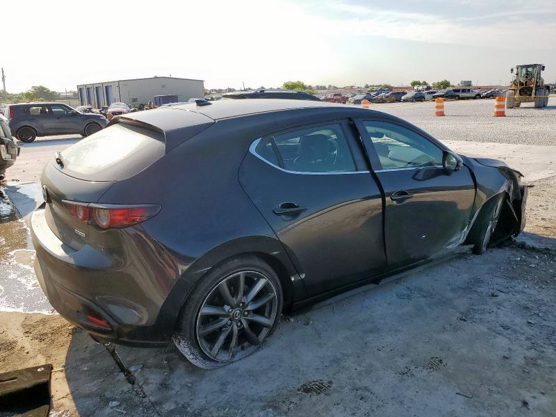 Photo 3 from auction – 2019 MAZDA 3 PREFERRE with VIN JM1BPALM6K1108418