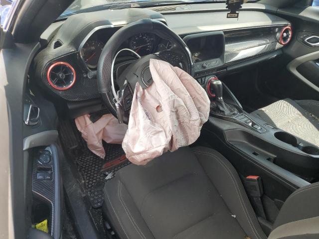 Photo 8 from auction – 2017 CHEVROLET CAMARO SS with VIN 1G1FF3D73H0111034