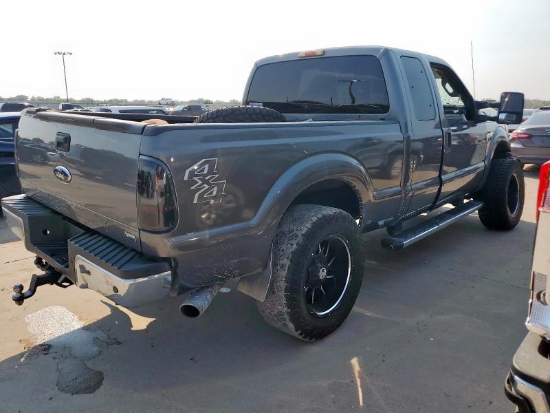 Photo 3 from auction – 2011 FORD F250 SUPER with VIN 1FT7X2B60BEA52175