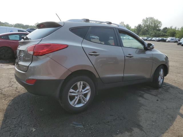 Photo 3 from auction – 2012 HYUNDAI TUCSON GLS with VIN KM8JUCAC0CU493335
