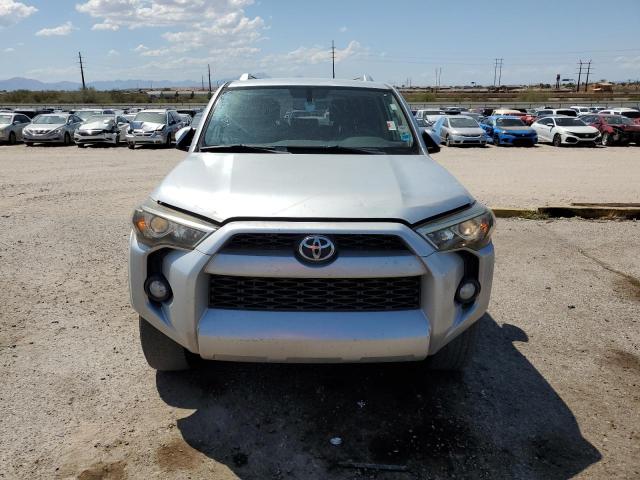 Photo 5 from auction – 2014 TOYOTA 4RUNNER SR with VIN JTEBU5JR5E5169069