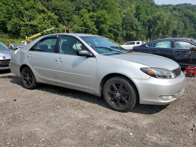 Photo 4 from auction – 2005 TOYOTA CAMRY with VIN 4T1BE32K75U049394