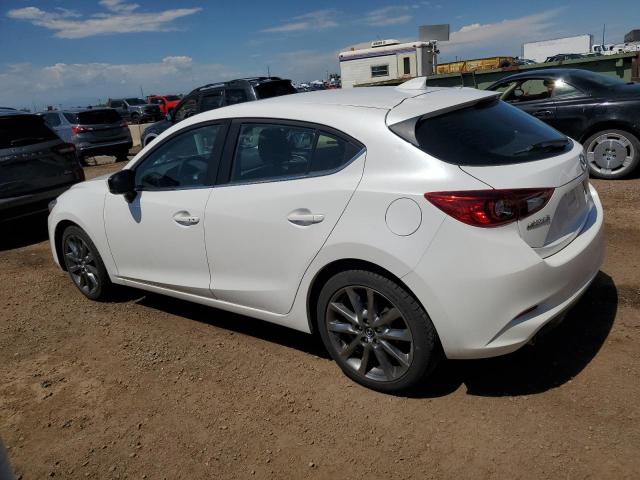 Photo 2 from auction – 2018 MAZDA 3 TOURING with VIN 3MZBN1L36JM241949