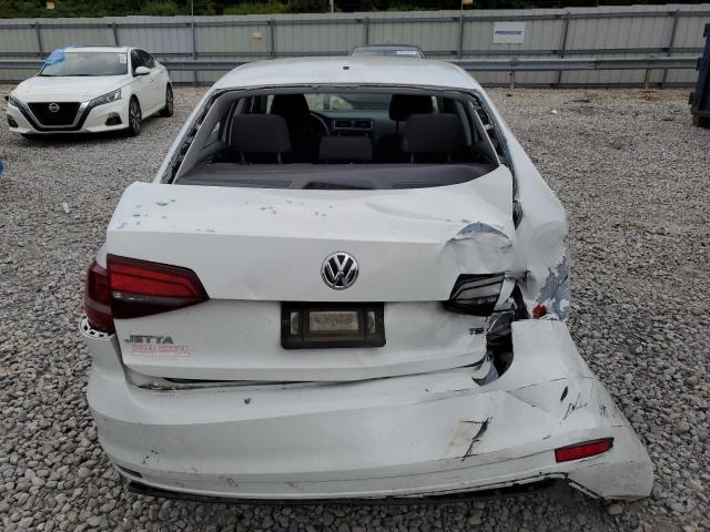 Photo 6 from auction – 2017 VOLKSWAGEN JETTA S with VIN 3VW2B7AJ7HM228165