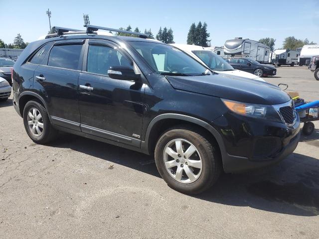 Photo 4 from auction – 2013 KIA SORENTO LX with VIN 5XYKTDA26DG336002
