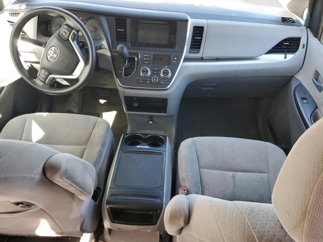 Photo 8 from auction – 2017 TOYOTA SIENNA LE with VIN 5TDKZ3DC9HS824849