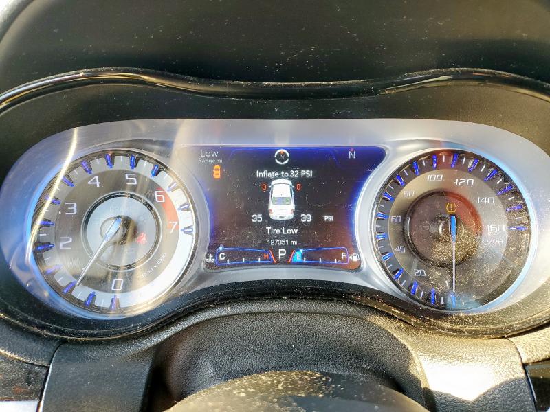 Photo 9 from auction – 2018 CHRYSLER 300 S with VIN 2C3CCABTXJH274812