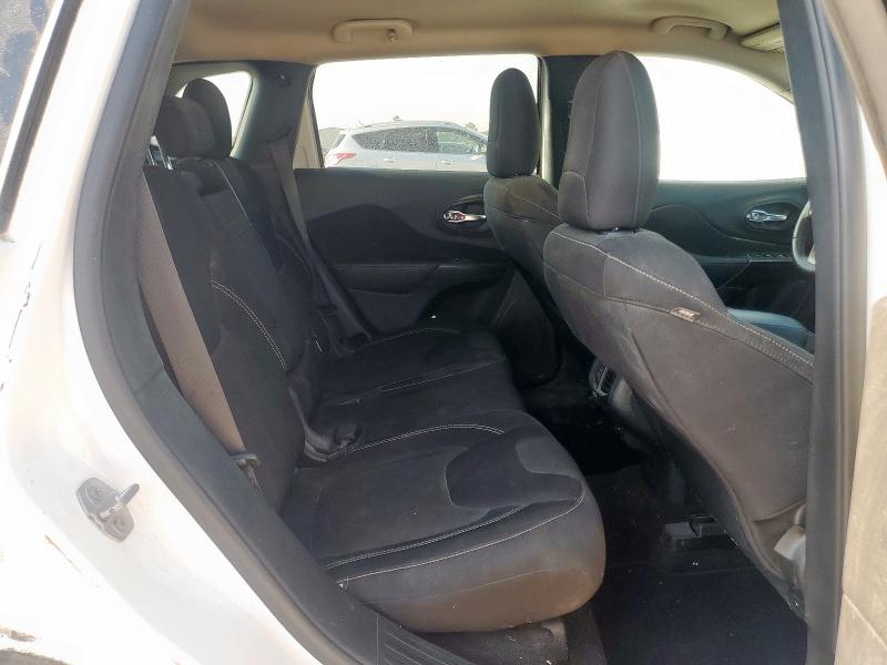 Photo 11 from auction – 2015 JEEP CHEROKEE L with VIN 1C4PJLCB9FW737228