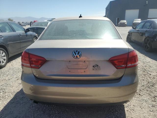 Photo 6 from auction – 2015 VOLKSWAGEN PASSAT S with VIN 1VWAT7A34FC080825